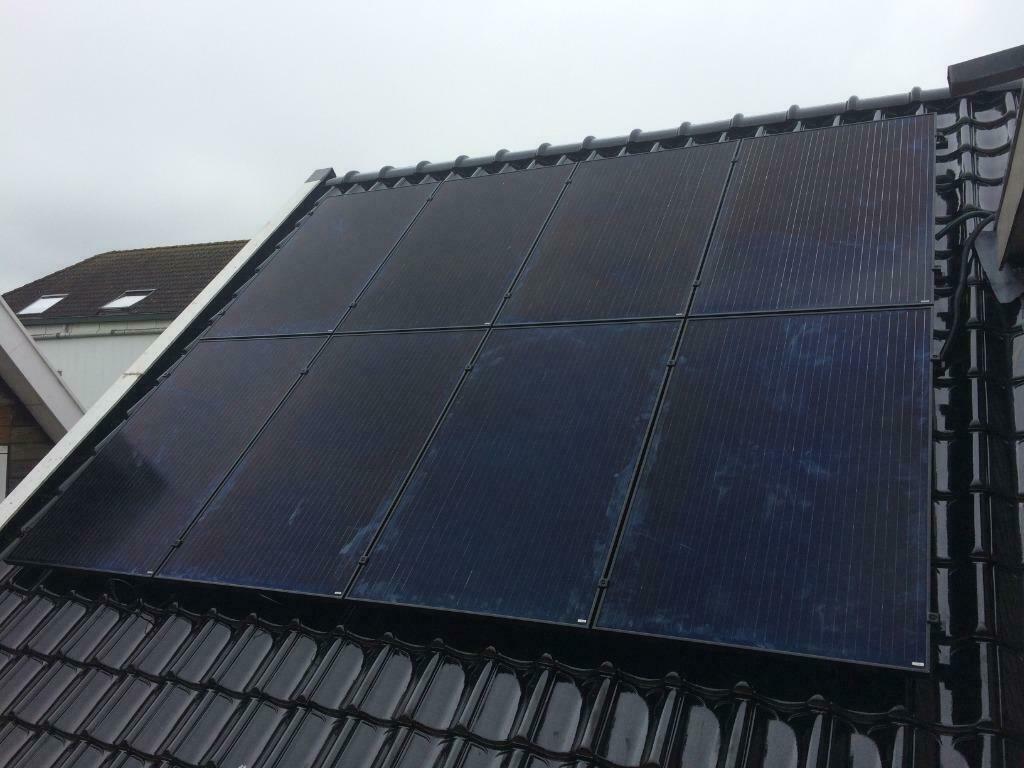 Ism eigenaar zonnepanelen installeren(T'lijk niet beschikbr), Ophalen, Nieuw, Compleet systeem, 200 wattpiek of meer