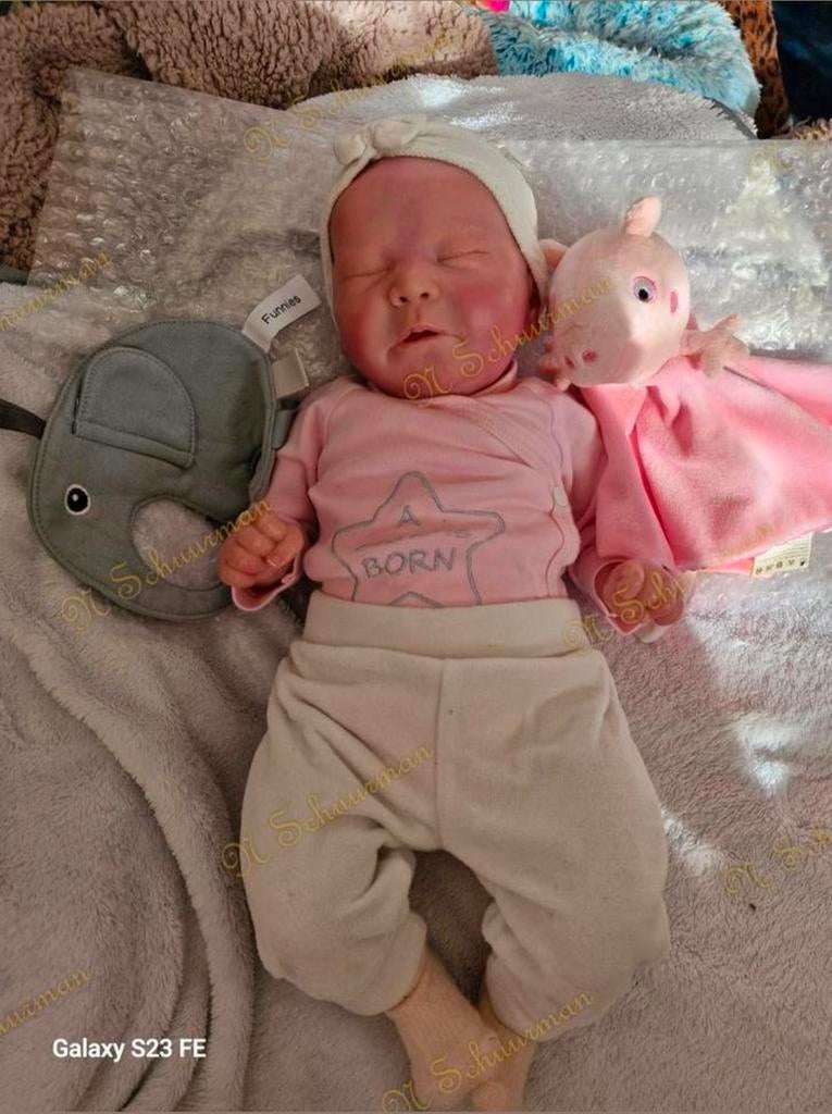 Reborn Chase kit van Bonnie Brown, Verzamelen, Poppen, Ophalen, Zo goed als nieuw, Kleertjes, Levensecht of Reborn