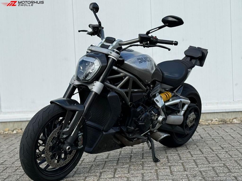 DUCATI XDIAVEL S (bj 2016) special! Veel carbon!, DUCATI, 2 cilinders, Motorrijbewijs A, Bedrijf
