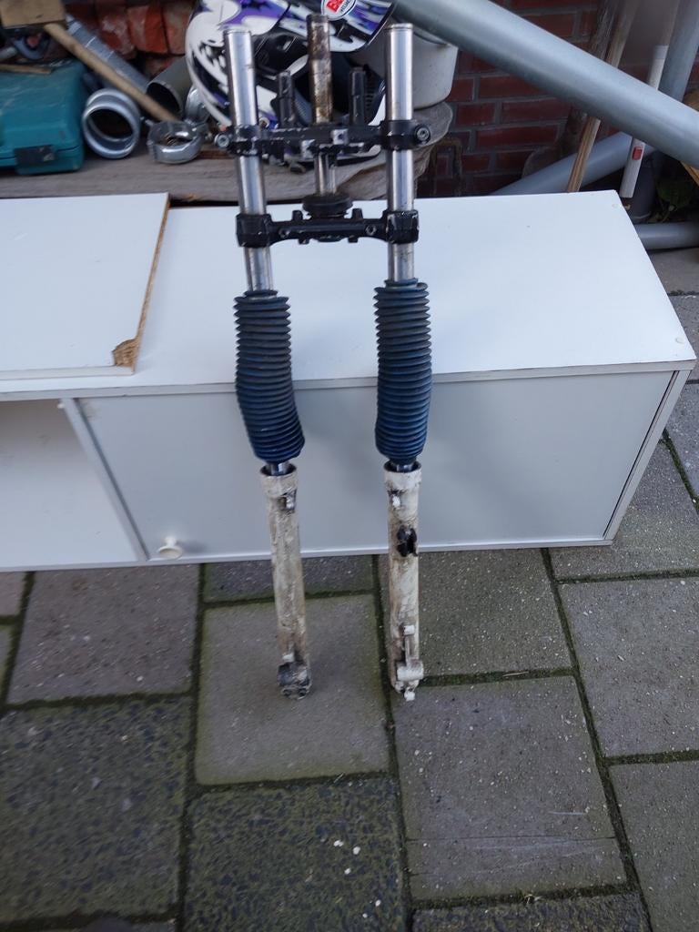 Tk aprilia voorvork, Fietsen en Brommers, Ophalen of Verzenden, Gebruikt, Frame, Overige merken