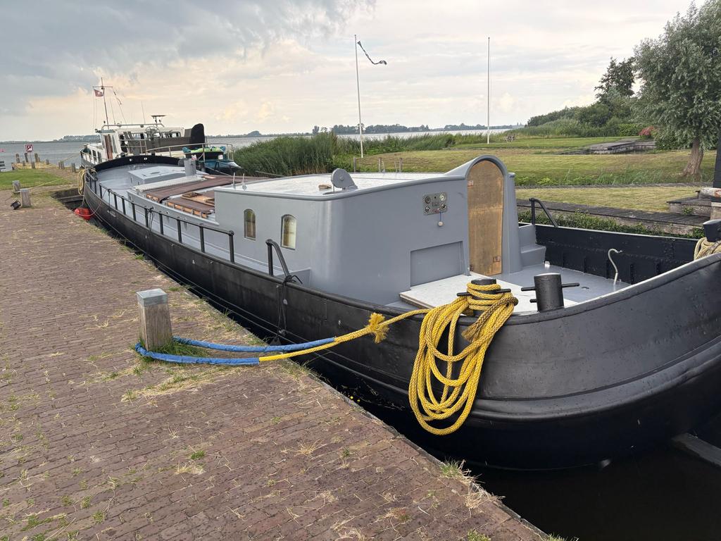 Klassieke Tjalk te koop 19,88m x 3,85m, Ophalen of Verzenden, Gebruikt