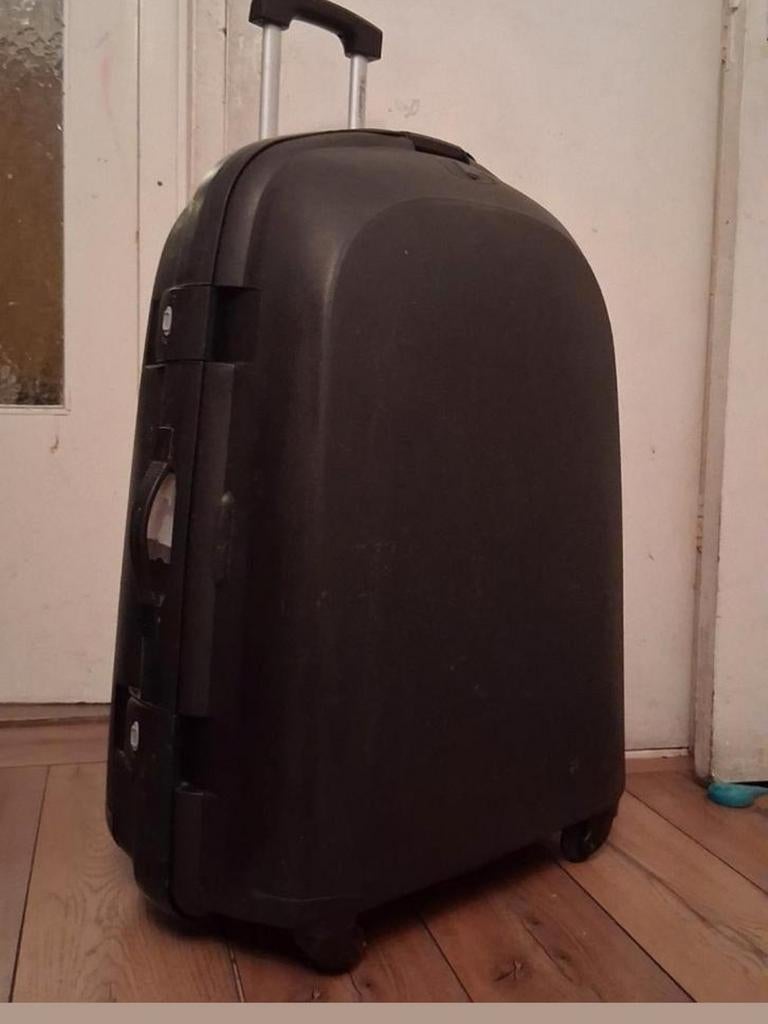 Te koop! Eminent merk reiskoffer/Baggege met 4stevig wielen, Ophalen, Hard kunststof, 45 tot 55 cm, Slot