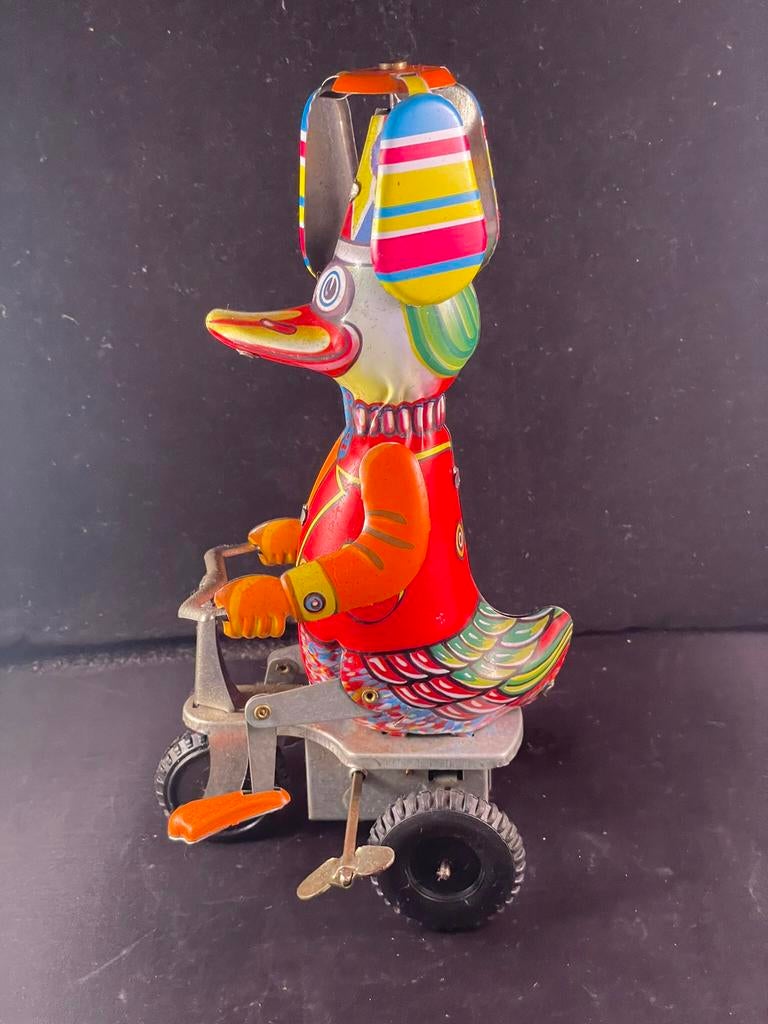 Blikken eend op fiets / blikken speelgoed / vintage, Antiek en Kunst, Antiek | Speelgoed, Ophalen of Verzenden