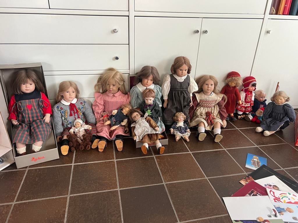 Poppen verzameling, Verzamelen, Poppen, Ophalen of Verzenden, Zo goed als nieuw, Pop, Levensecht of Reborn