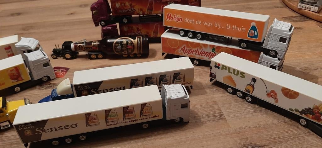 Reclame vrachtwagentjes diverse, Verzamelen, Albert Heijn, Ophalen