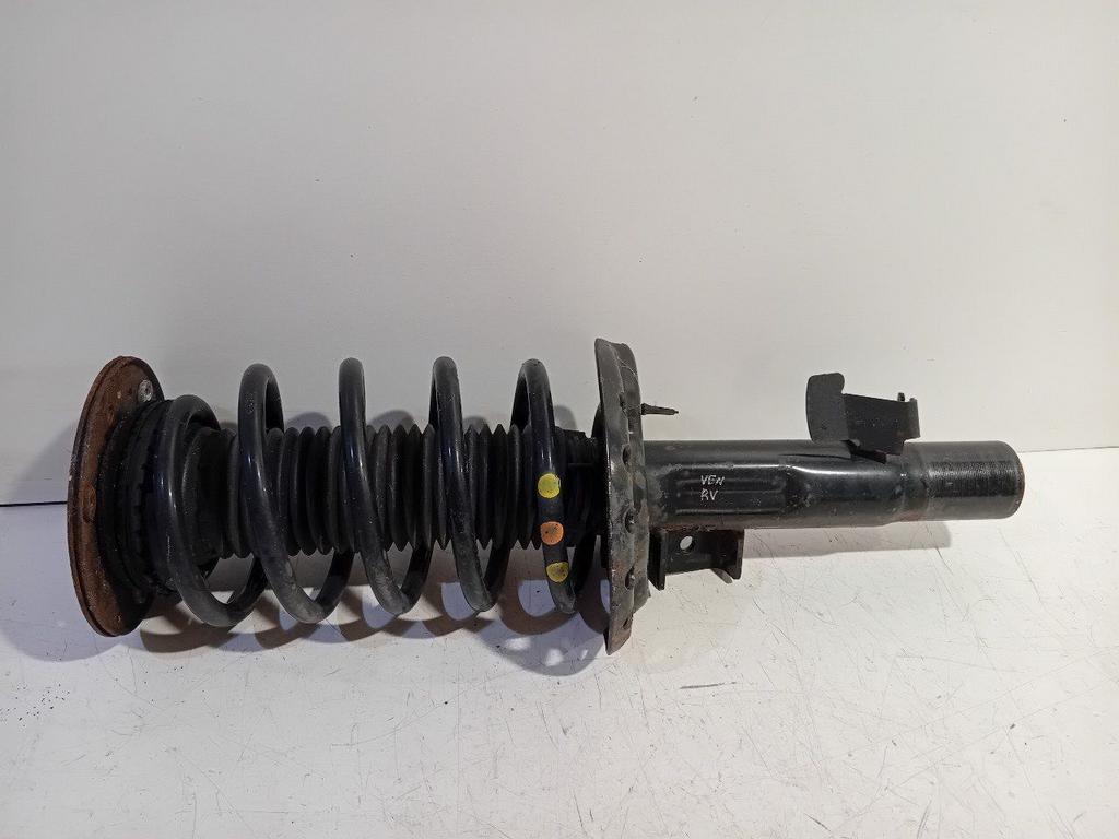 Veerpoot rechts voor Volvo V70, Onderdelen@venauto.nl, Van der Ven Autorecycling B.V., Gebruikt, Ettenseweg 76, 4706 PB Roosendaal, The Netherlands