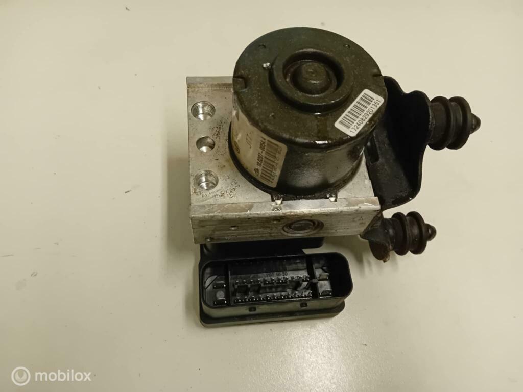 ABS pomp Volkswagen Golf 5 1K0614117H 1K0907379P, Ophalen of Verzenden, Gebruikt