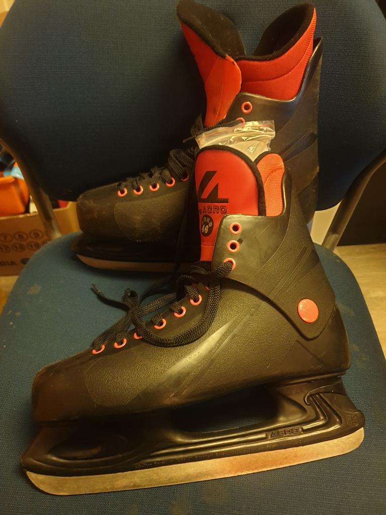 Kunstschaatsen Maat 46 - Zo goed als nieuw!, Ophalen of Verzenden, Zo goed als nieuw, Kunstschaatsen, Overige merken
