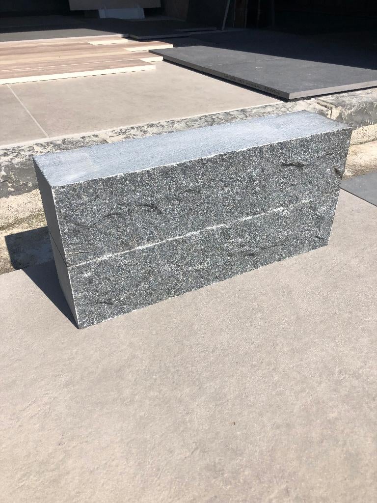stapelblok kleurvast graniet 12x12x50 10x10x40 borderstenen, Tuin en Terras, Bielzen en Borders, Biels, Nieuw, Ophalen of Verzenden