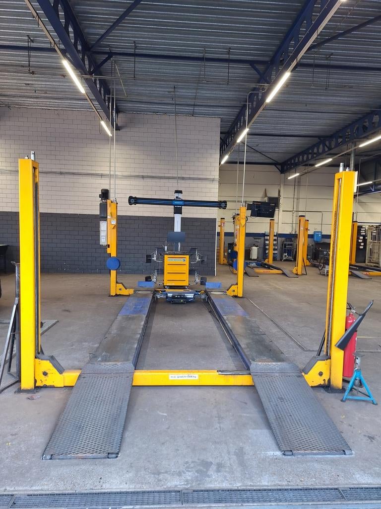 Hefbrug 4 koloms OMA Werther 5000 kg uitlijn apk brug, Auto diversen, Autogereedschap, Ophalen