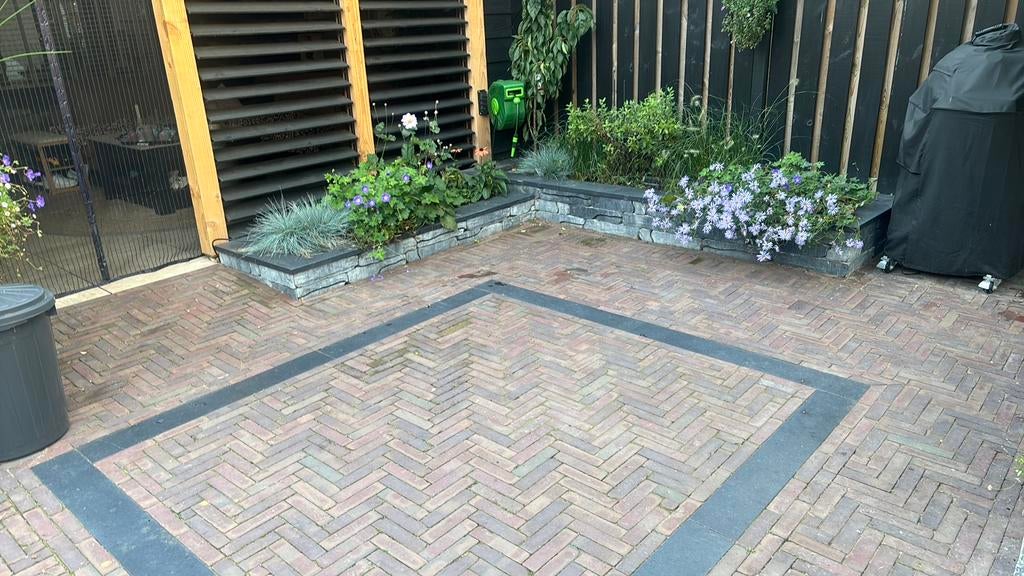 Stratenmaker R.Hooft, Diensten en Vakmensen, Tuinmannen en Stratenmakers, Garantie, Tuinontwerp