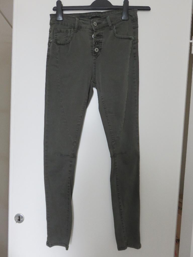 BROEK GROEN LEXXURY S 36 ZGAN  NIEUWPRIJS €49,90, Kleding | Dames, Verzenden, LEXXURY, Zo goed als nieuw, Maat 36 (S)