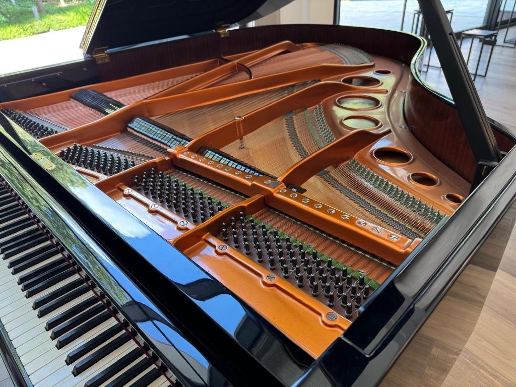 Bosendorfer 170 vleugel 1975 volledig gerestaureerd, Verzenden, Zwart, Zo goed als nieuw, Hoogglans
