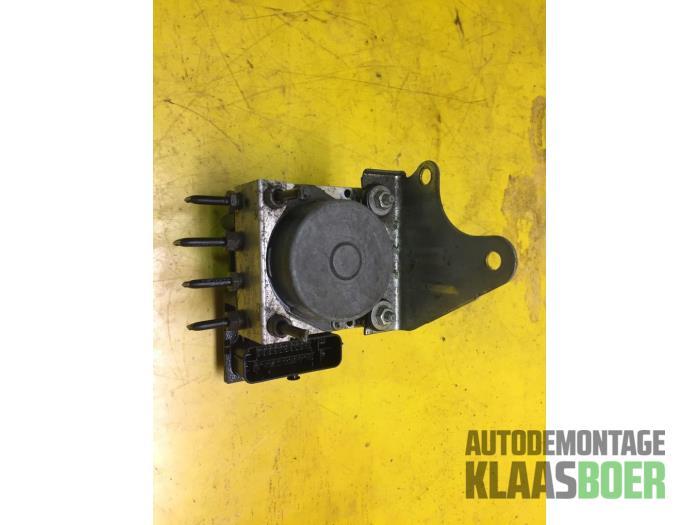 ABS Pomp van een Ford KA, Ophalen of Verzenden, 6 maanden garantie, Gebruikt, Ford