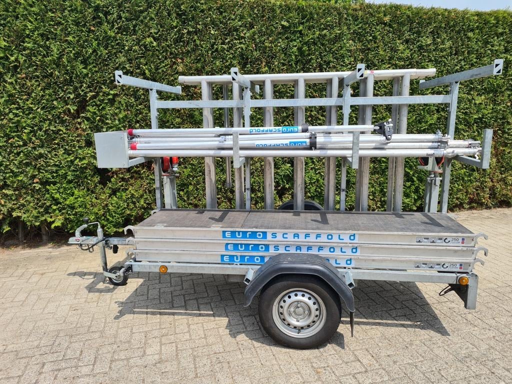 Euroscaffold rolsteiger met aanhanger nieuw 10.2 !!!, Doe-het-zelf en Verbouw, Ophalen, Nieuw, Rolsteiger of Kamersteiger, 5 meter of hoger