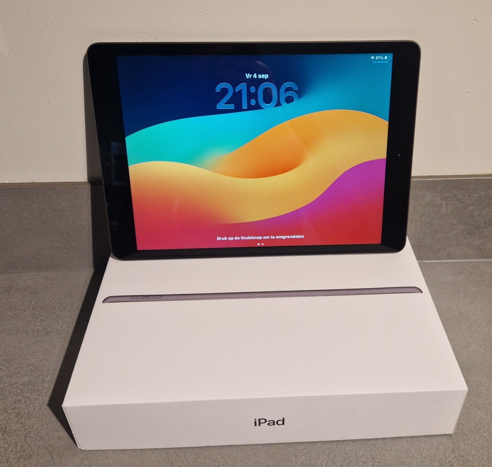 Apple iPad 8e generatie (2020) ZGAN- 32GB Wi-Fi- Space Gray, 32 GB, Apple iPad, Zo goed als nieuw, Grijs