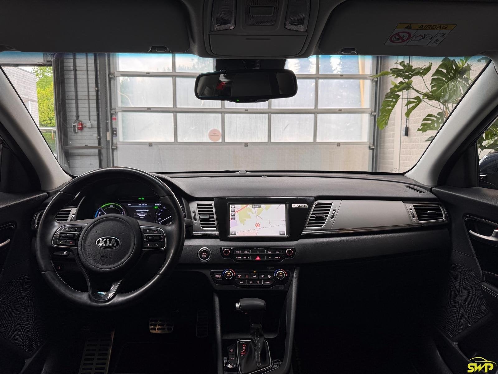Kia Niro 1.6 GDi PHEV DynamicPlusLine | ACC | Trekhaak | Nav, Auto's, 77 km/l, Gebruikt, Blauw, Hybride Elektrisch/Benzine