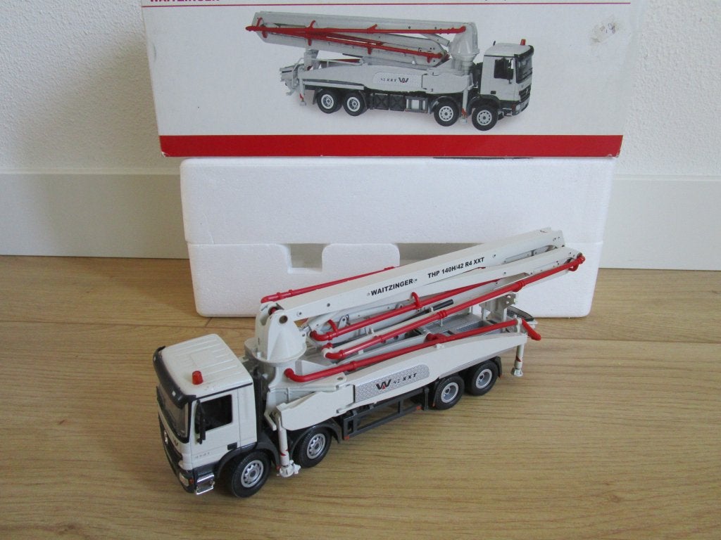 Mercedes Betonmixer en Betonpomp, Ophalen, Nieuw, Bus of Vrachtwagen, NZG