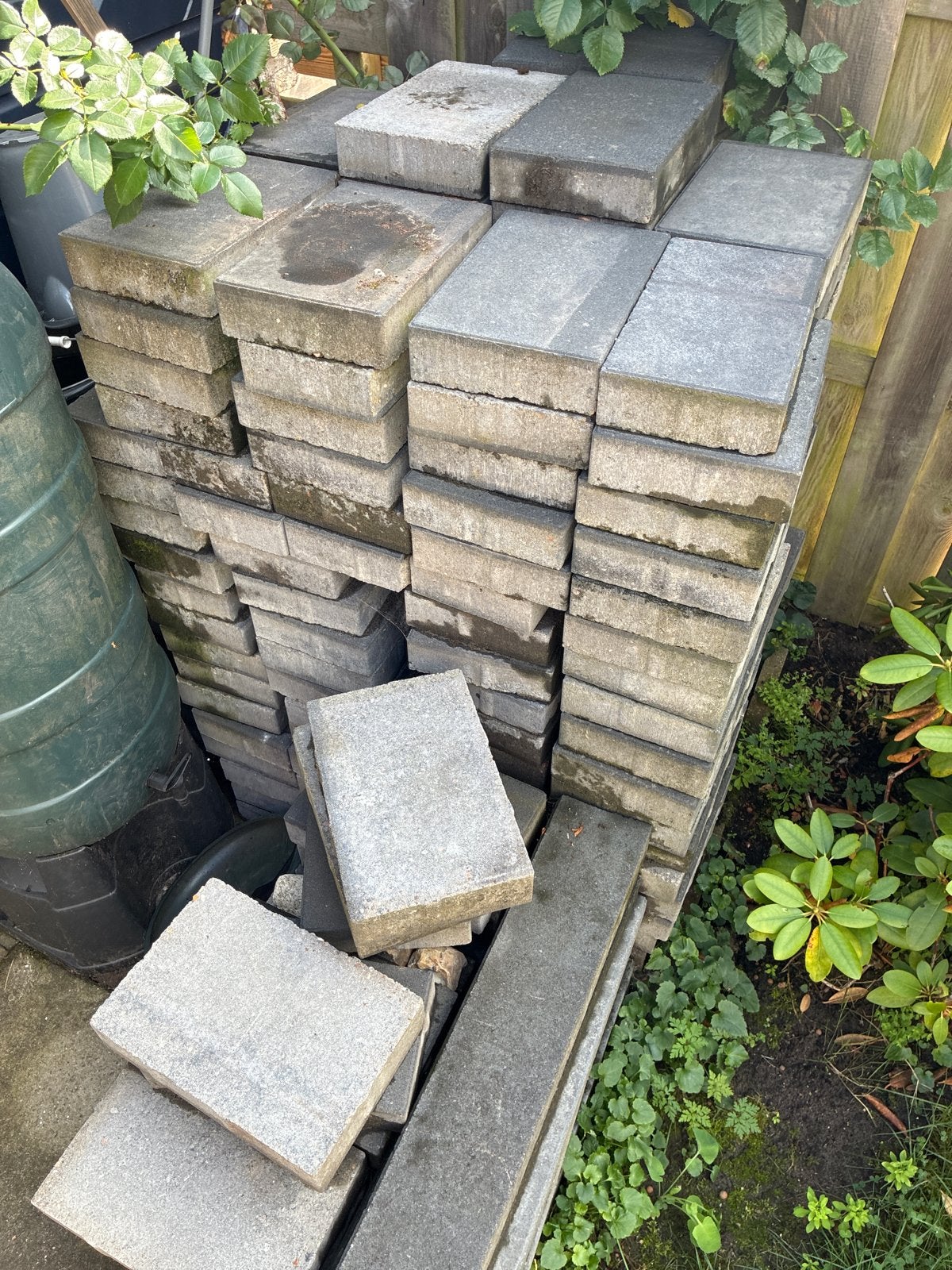 9 m2 betontegels 20x30 cm voor terras of pad, Ophalen, Gebruikt, 10 m² of meer, Beton