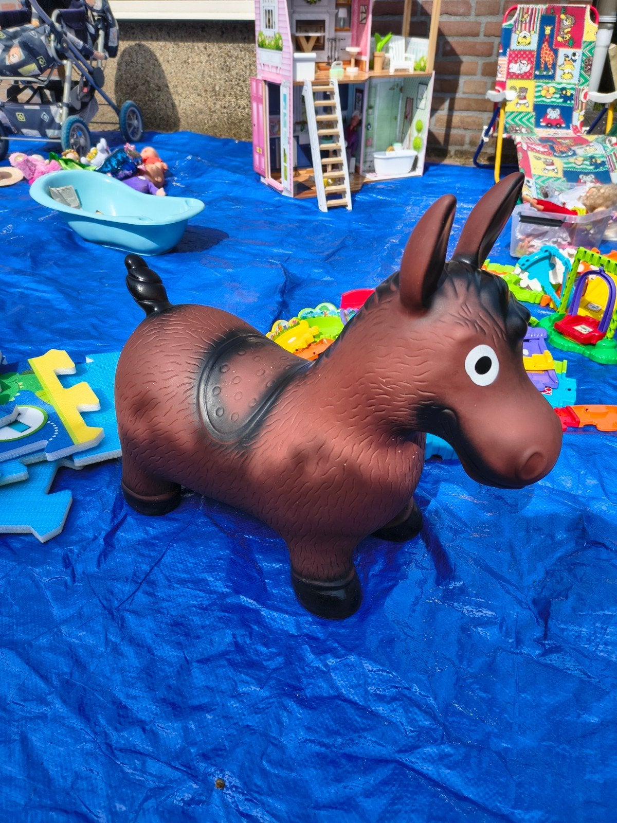 Skippy paard, opblaasbaar, Ophalen, Zo goed als nieuw, Jongen of Meisje