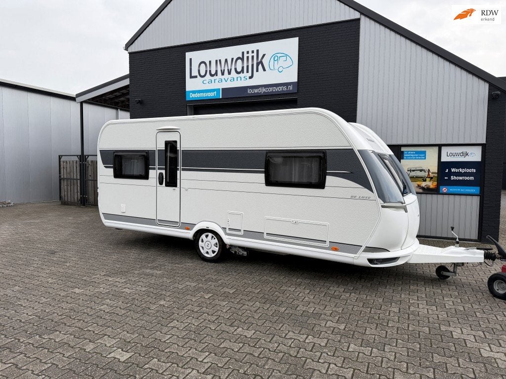 HOBBY De Luxe 540 UL ’21 (Mover, Enkele Bedden), Caravans en Kamperen, Caravans, Rondzit, Hobby, 7 tot 8 meter, Bedrijf