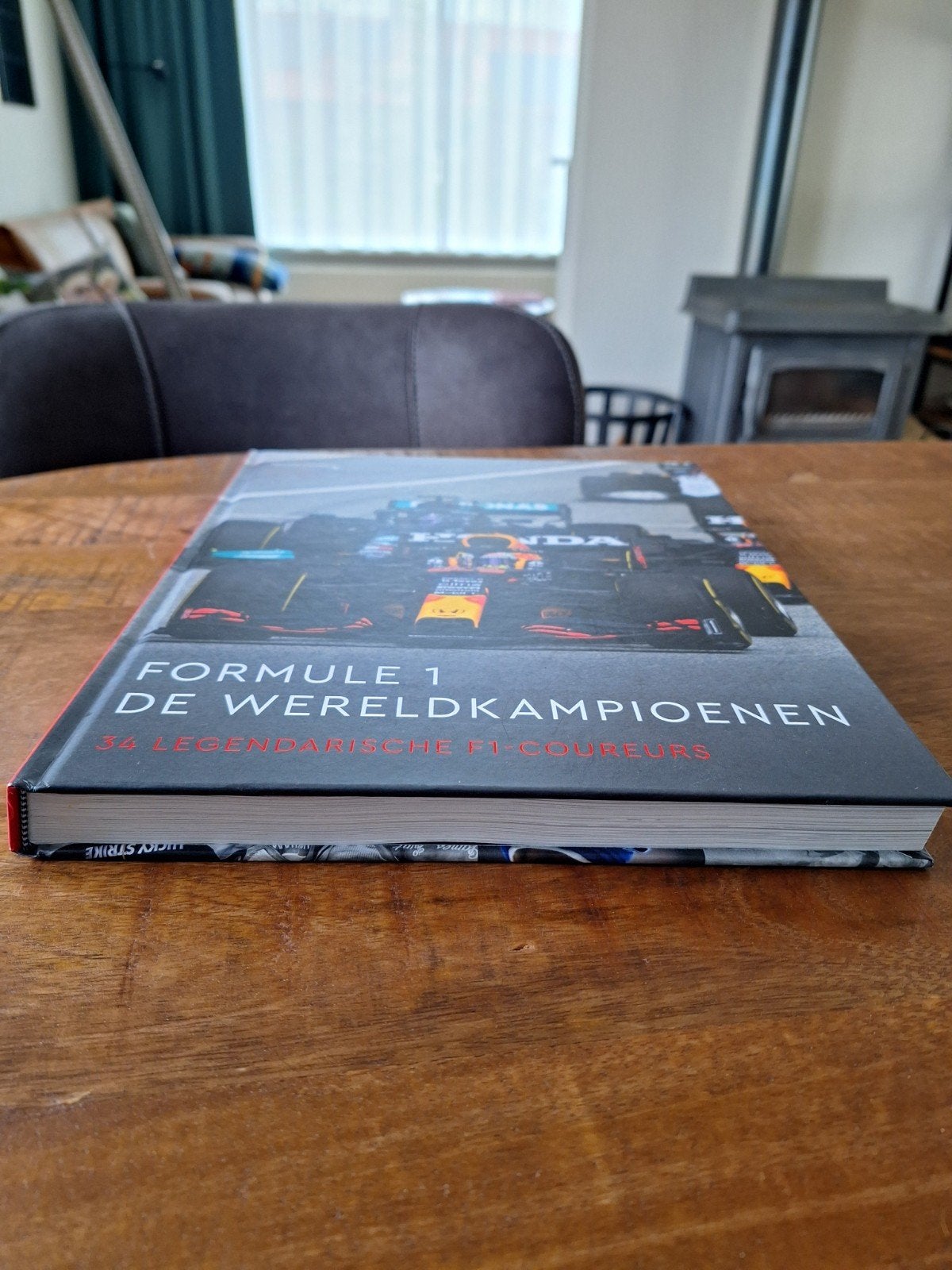 Formule 1 De Wereldkampioenen - 34 Legendarische F1-coureurs, Boeken, Auto's | Boeken, Ophalen of Verzenden, Nieuw