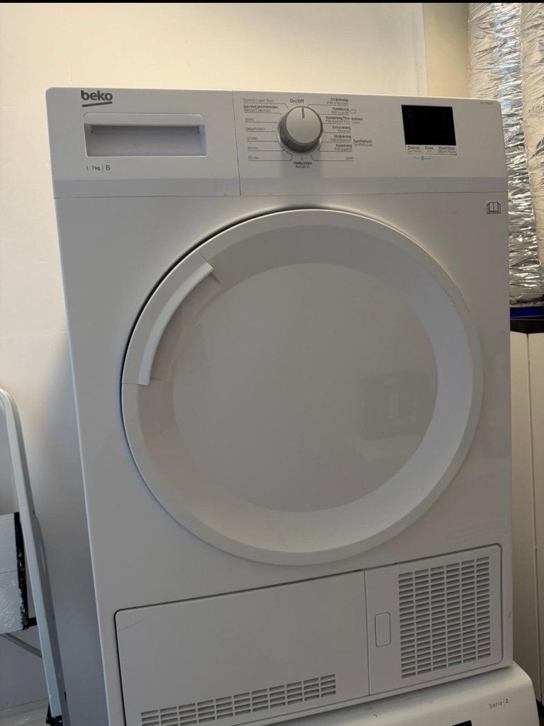 Droger Beko, Ophalen, 6 tot 8 kg, Gebruikt, Minder dan 85 cm