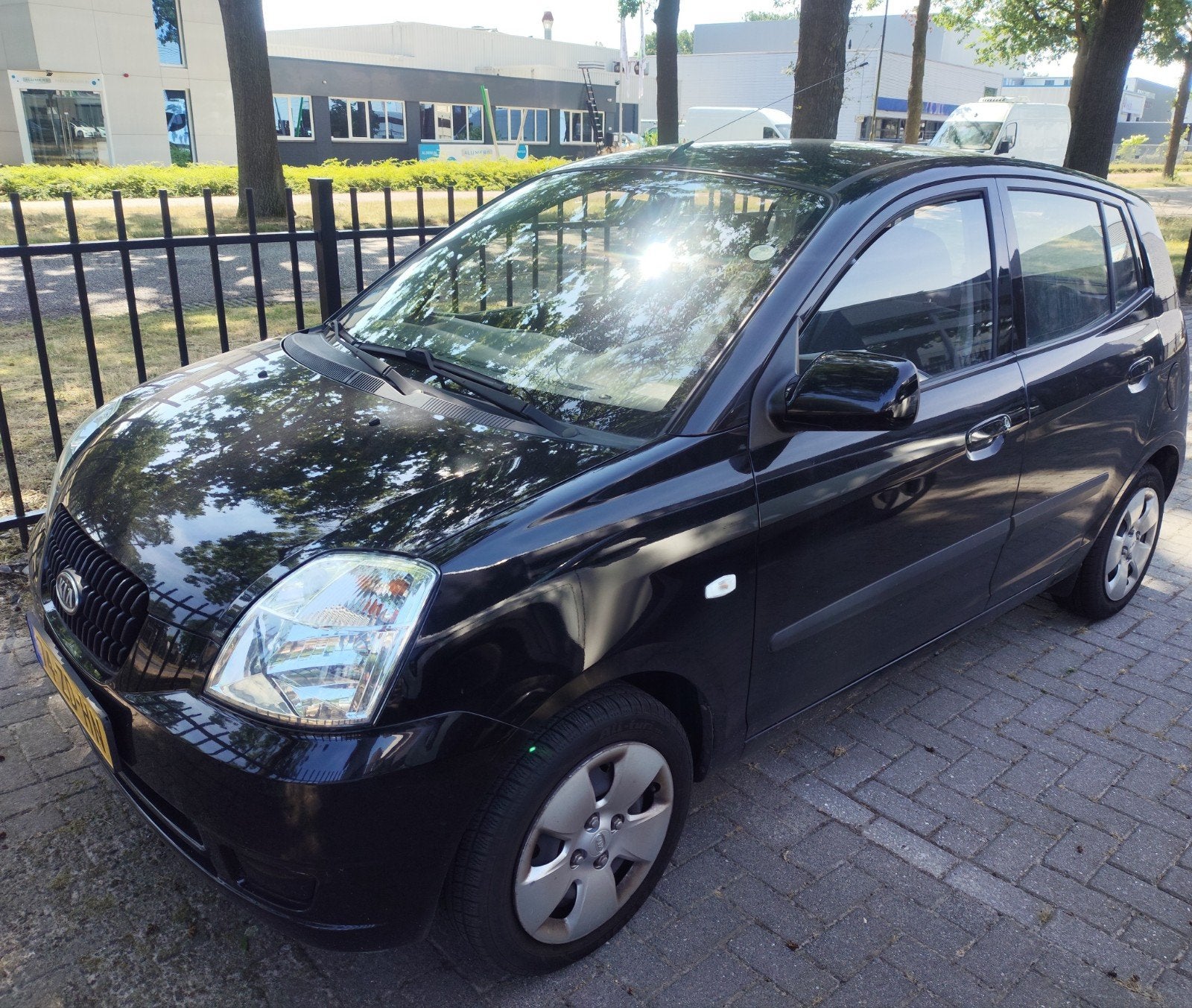 Kia Picanto 1.0 2008 Zwart, Voorwielaandrijving, 4 cilinders, 61 pk, Zwart