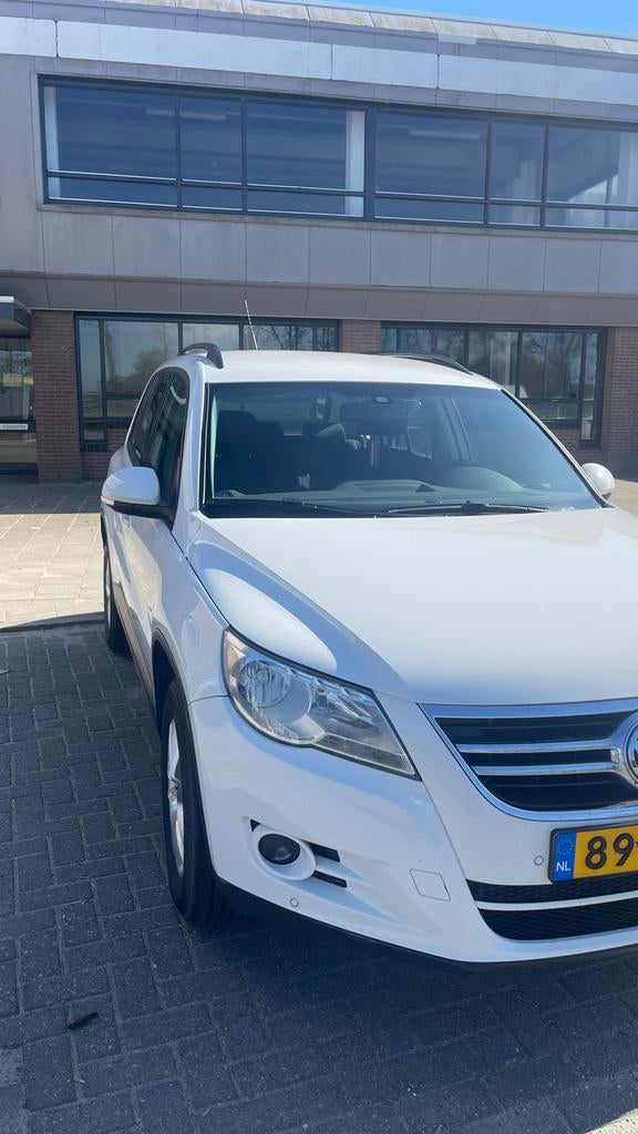 Volkswagen Tiguan 1.4 TSI 110KW 2010 Wit, Voorwielaandrijving, 1800 kg, Zwart, 4 cilinders
