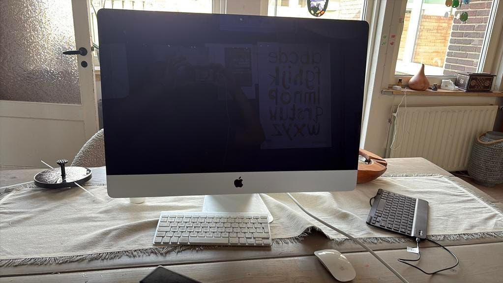 Apple iMac 27 inch voor herstel / SSD upgrade – scherm goed, Computers en Software, Apple Desktops, iMac, SSD, 3 tot 4 Ghz, Ophalen
