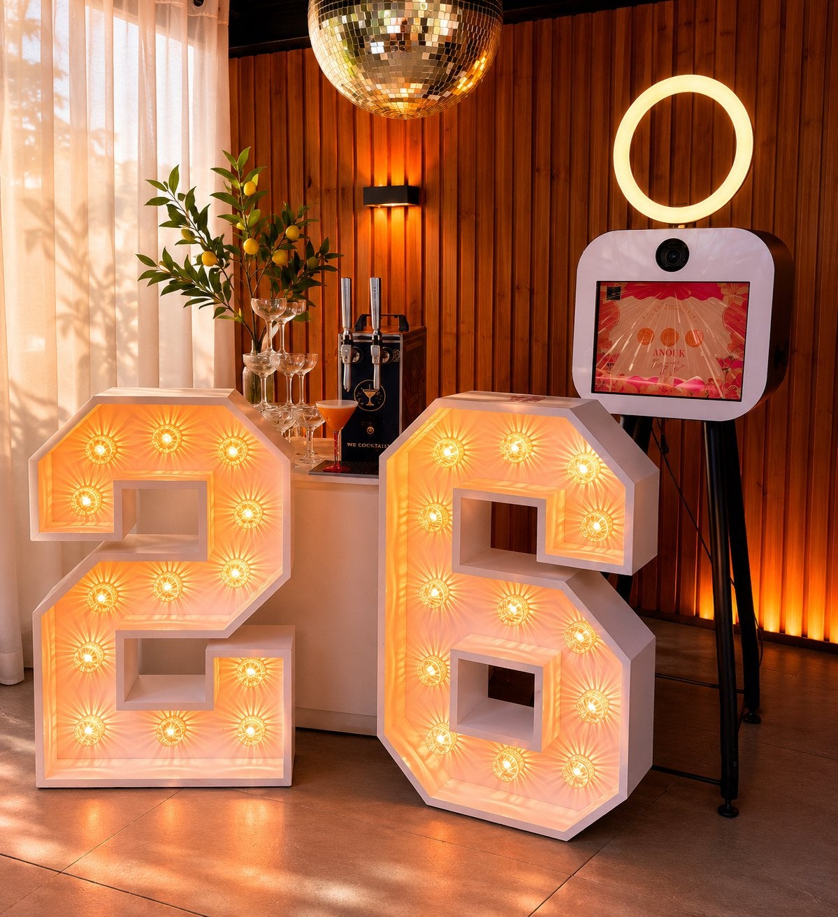 21 Diner Pakket: Photobooth, XL Lichtletters & Cocktailtap, Hobby en Vrije tijd, Ophalen, Zo goed als nieuw, Verjaardag