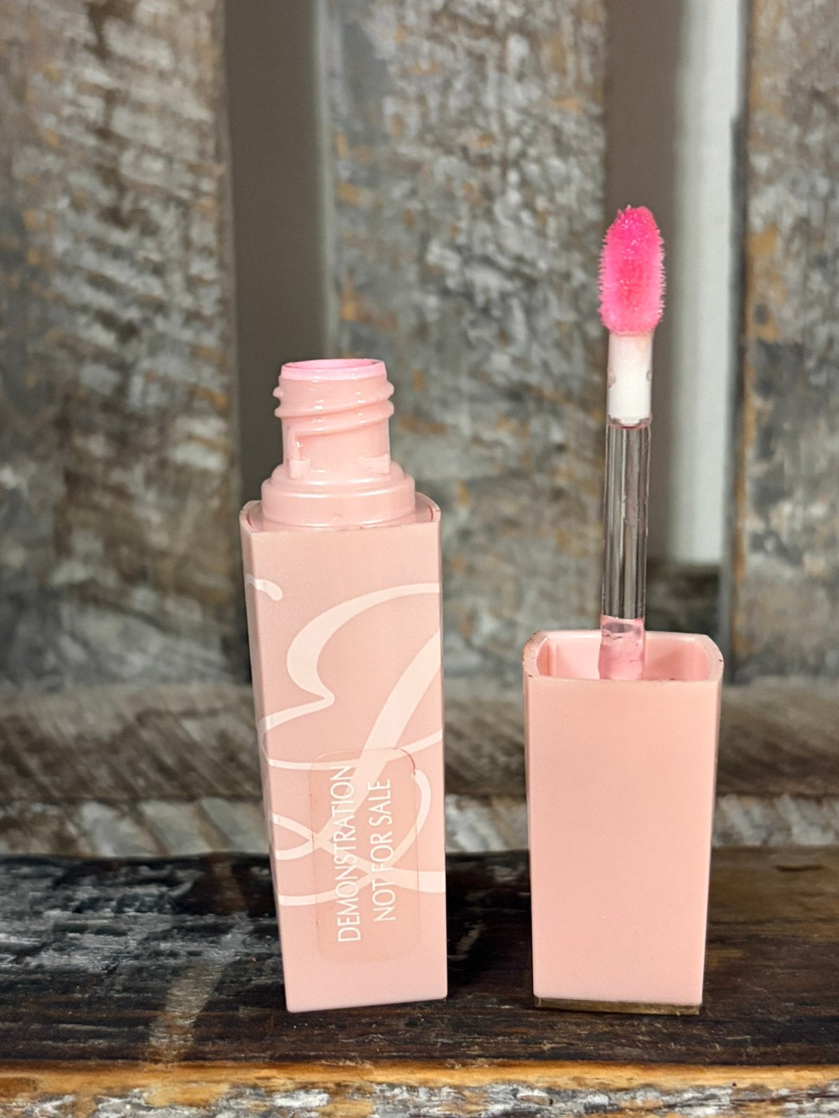 Estee Lauder Pure Color Envy Lip Volumizer, Ophalen of Verzenden, Zo goed als nieuw, Rood, Lippen