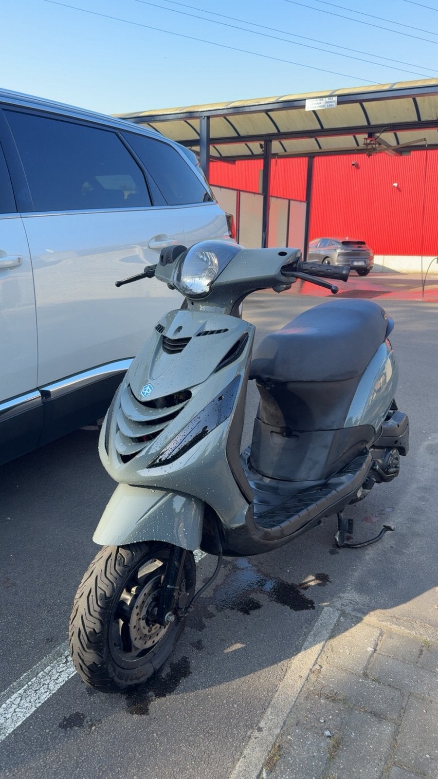 Piaggio zip 50cc, Fietsen en Brommers, Scooters | Piaggio, Ophalen, Zip, Zo goed als nieuw, Benzine
