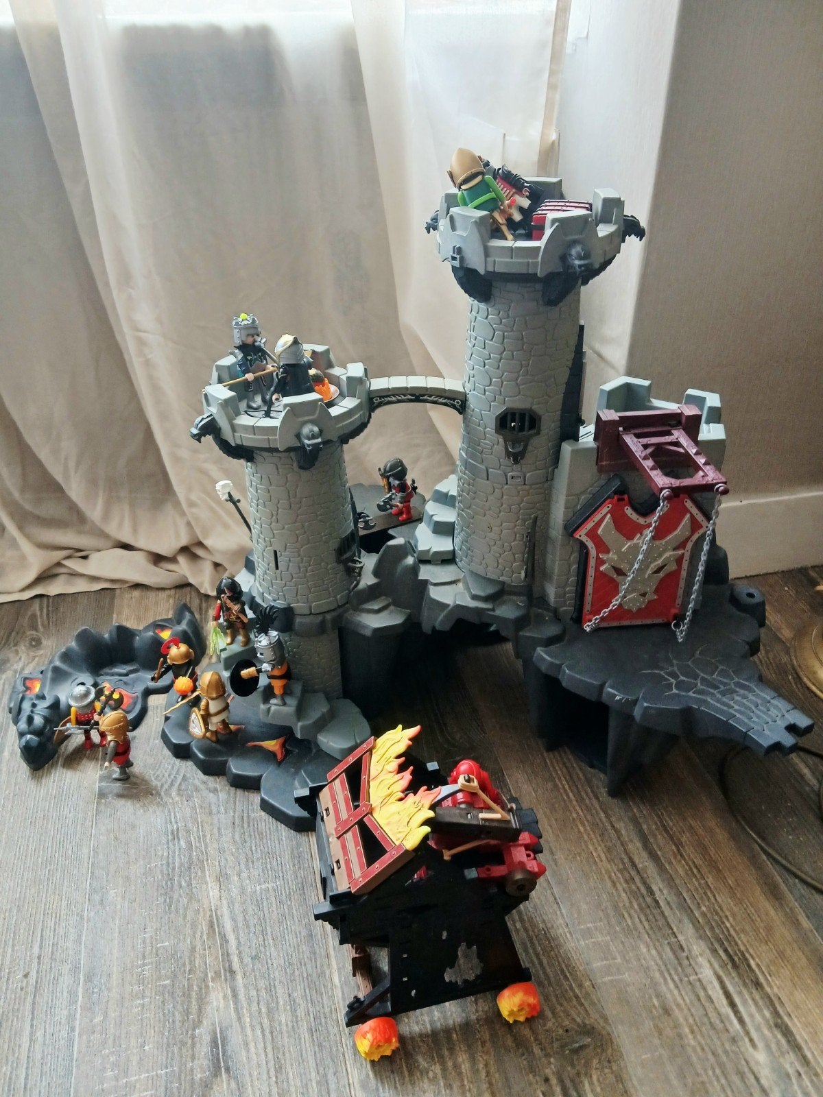 playmobil drakenburcht 4835, Kinderen en Baby's, Speelgoed | Playmobil, Gebruikt, Complete set, Ophalen of Verzenden, Kasteel/Fort