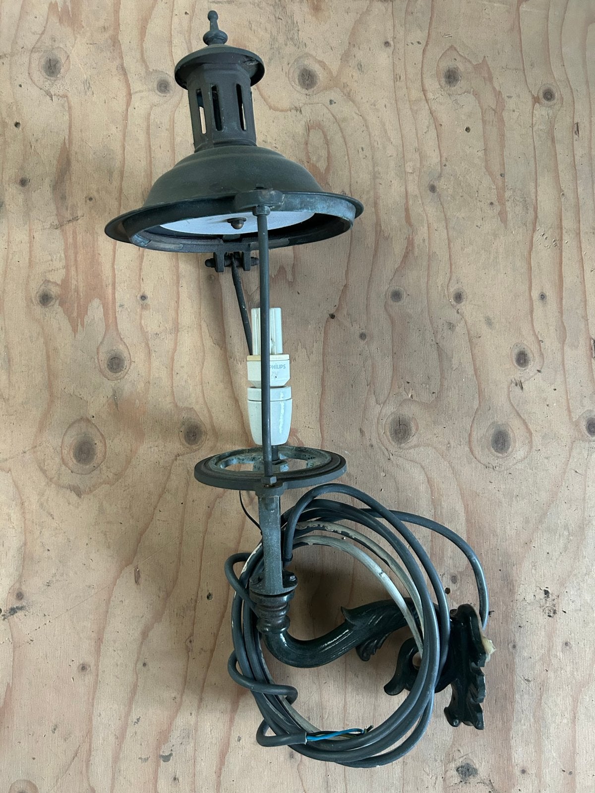 Antieke buitenlamp / hanglamp - gietijzer, Ophalen