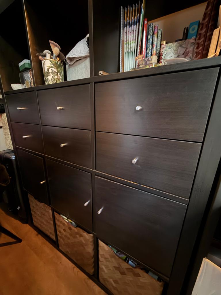 Ikea Kallax Kast met lades en deuren, Huis en Inrichting, Kasten | Boekenkasten, Overige materialen, 100 tot 150 cm, Zo goed als nieuw