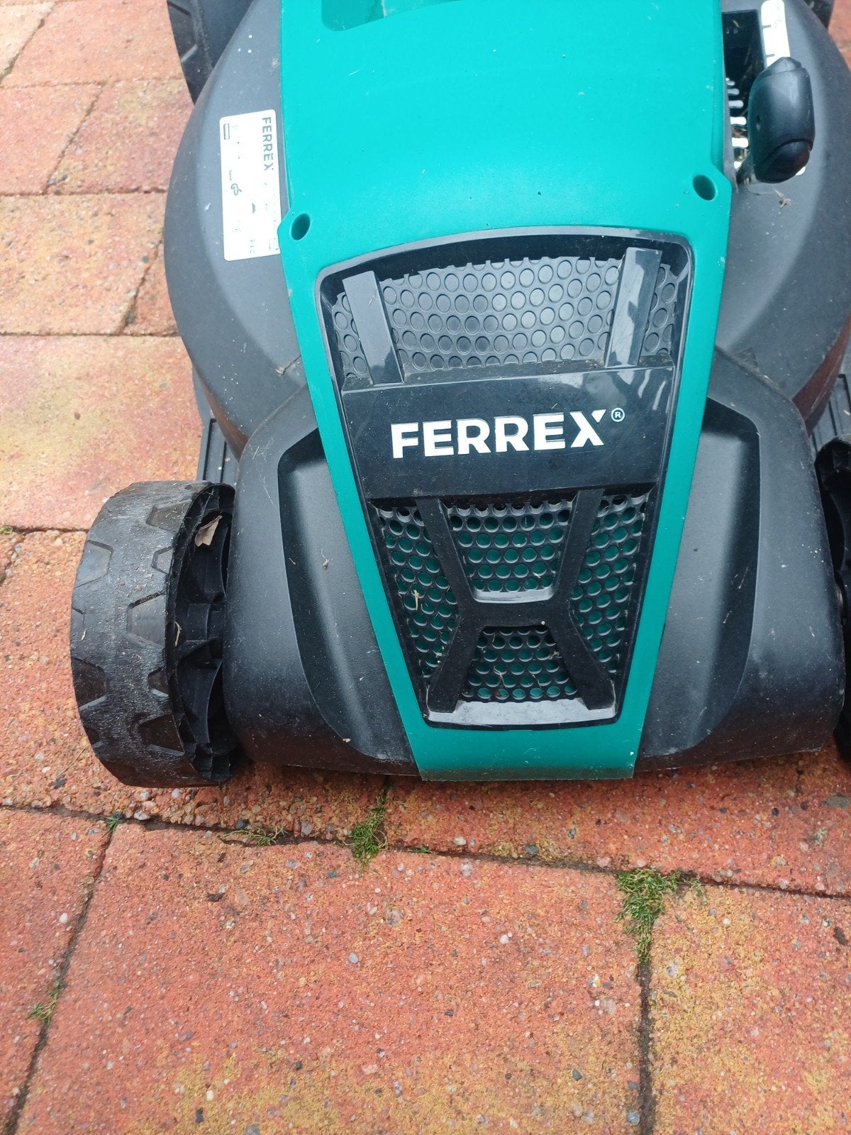 Ferrex Elektrische Grasmaaier GLM44 - 1800W, Cirkelmaaier, Gebruikt, Elektrische grasmaaier, Ferrex