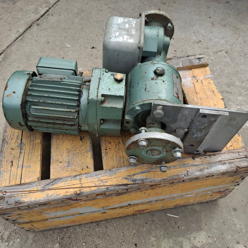 380 motor met vertraging, Doe-het-zelf en Verbouw, Motoren, Ophalen, Gebruikt, Elektromotor