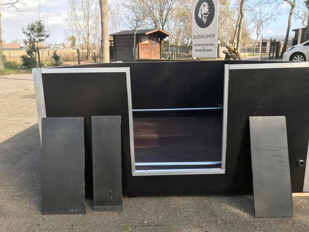 Te koop / te huur werpkisten, Overige materialen, 100 cm of meer, Vierkant, Ophalen of Verzenden