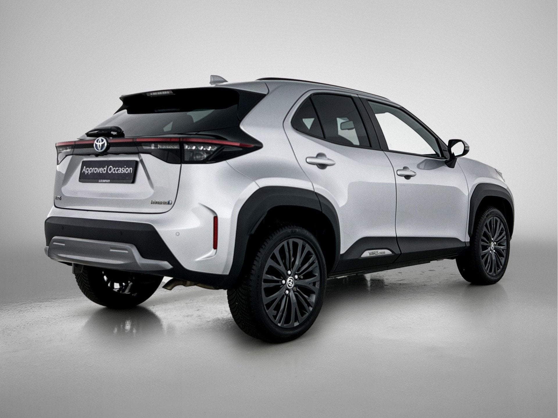 Toyota Yaris Cross 1.5 Hybrid Adventure | Stoelverwarming |, Auto's, 12 maanden, 1490 cc, Bedrijf, Hybride Elektrisch/Benzine