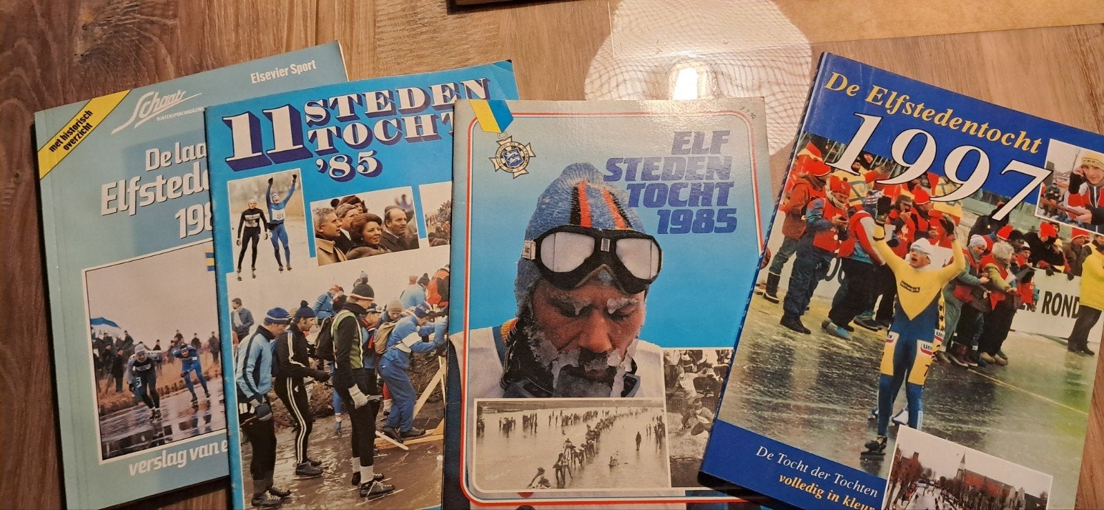 Elfstedentocht Boeken, Ophalen of Verzenden, Gelezen, Diverse auteurs, Wintersport