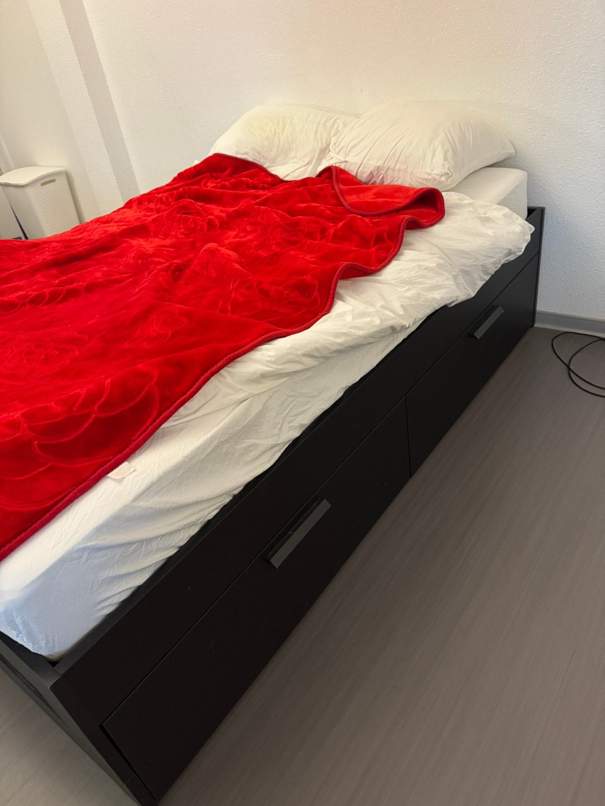 Ikea bed brimnes zwart 140x 200 cm met lades en latten bodem, Ophalen, Zwart, Tweepersoons, 140 cm