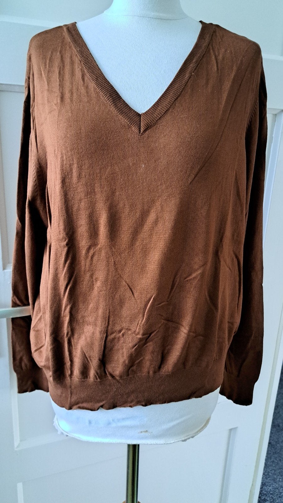 Nieuwe bruine trui mt 48, Verzenden, Nieuw, Bruin, Trui of Vest