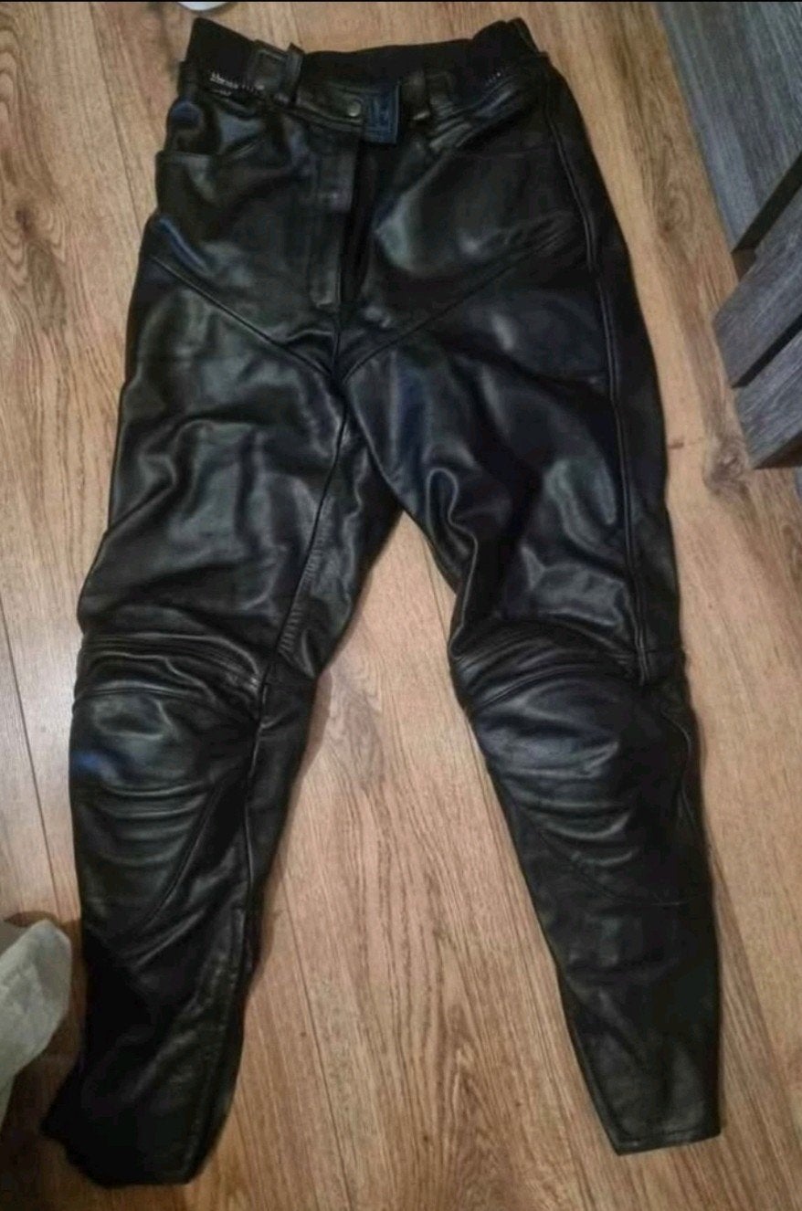 MQP Dames Motorbroek Maat 40 Zwart Leer, Maat 38/40 (M), Zwart, Ophalen of Verzenden, Zo goed als nieuw