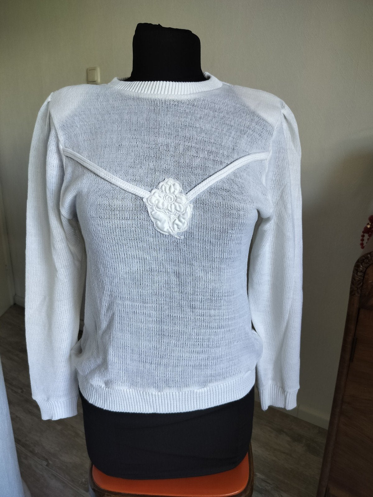 Vintage top met bloem motief, Kleding | Dames, Truien en Vesten, Ophalen of Verzenden, Zo goed als nieuw, Wit