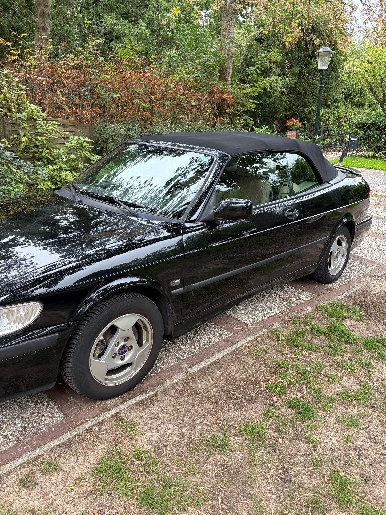 Saab 9-3 Cabrio SE 2.0t 154 pk | Youngtimer | Nieuwe APK, foto 4