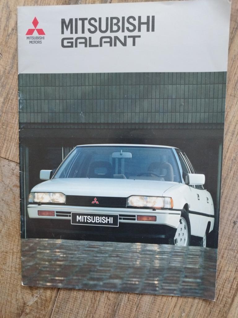 Mitsubishi Galant brochure uit 1986 - YT41C87NL3/25AUG86, Ophalen of Verzenden, Mitsubishi Motors, Mitsubishi, Zo goed als nieuw