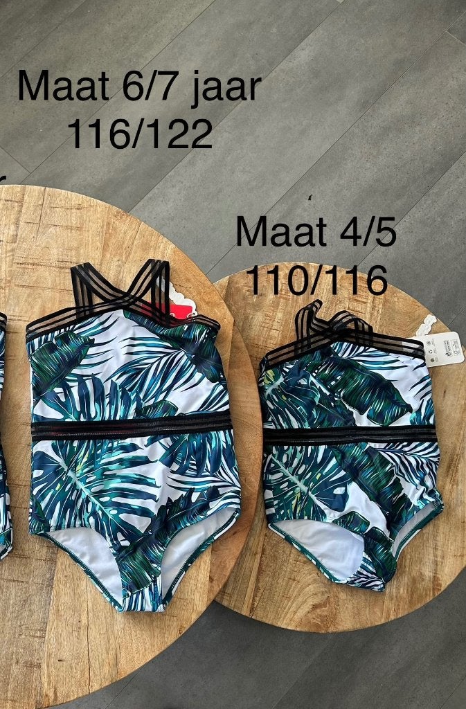 Zwempak nieuw, Ophalen, Maat 116, Meisje, Badpak