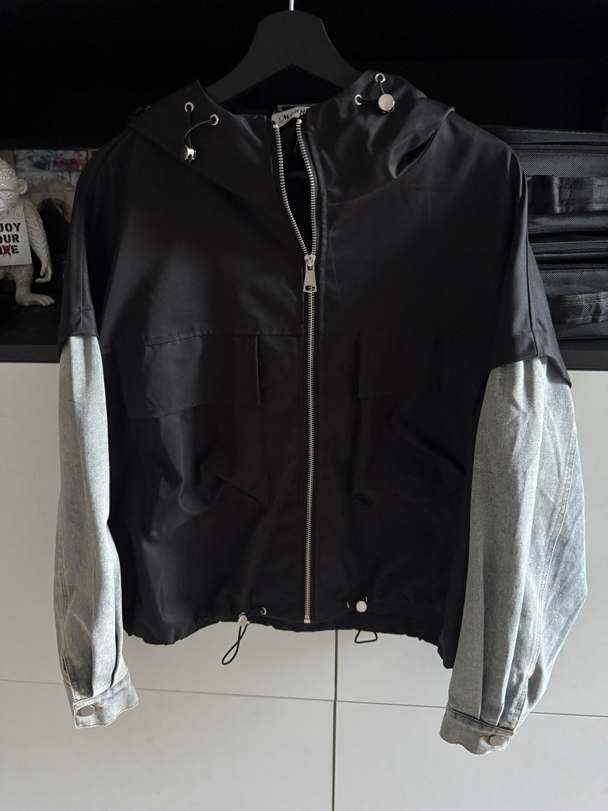 Zwart bomberjack / ballon jasje met denim mouwen - One Size, Ophalen, Nieuw, Meerkleurig