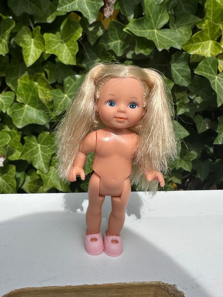 Simba Evi Love pop, Verzamelen, Poppen, Ophalen of Verzenden, Zo goed als nieuw, Pop